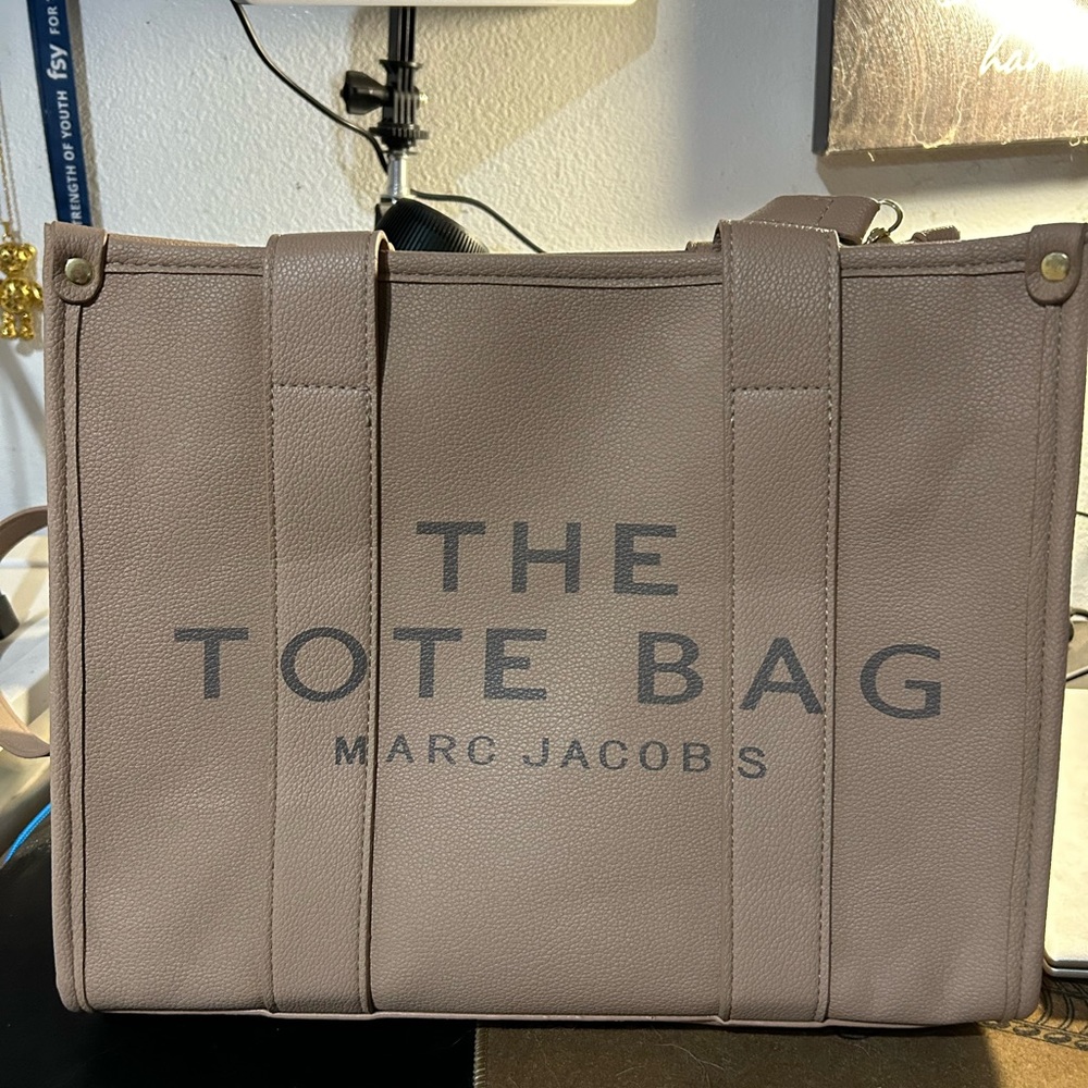 Marc Jacobs tote bag